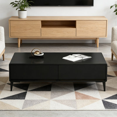 Table basse simple et moderne