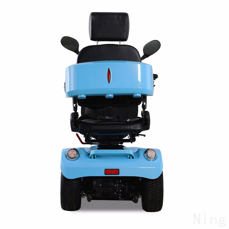 Scooters de mobilité pour personnes âgées et tout terrain. Scooter de voyage robuste