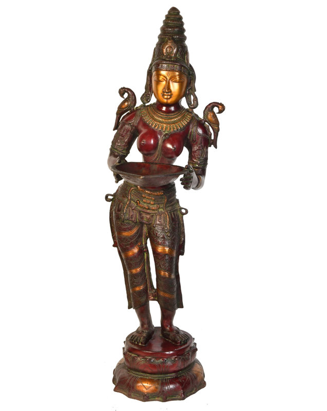 Grande taille Deepalakshmi