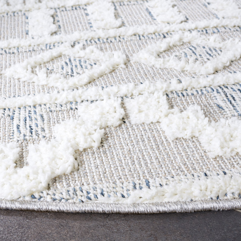Trends Performance Southwestern Rug, Round 6'7"