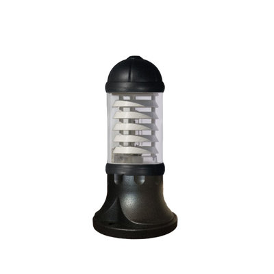 Tyner Stained Glass Bollards Post Lantern