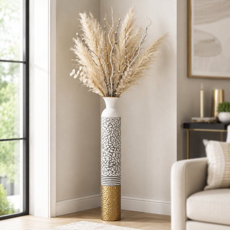 Ensemble de 2 grands vases de sol en métal blanc argenté à finition antique 13,5 x 13,5 x 95,5 cm, overall height- 37''