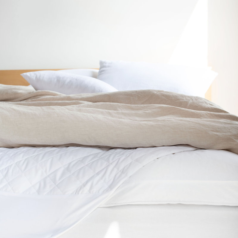 King Size White Down Featherbed Mattress Topper