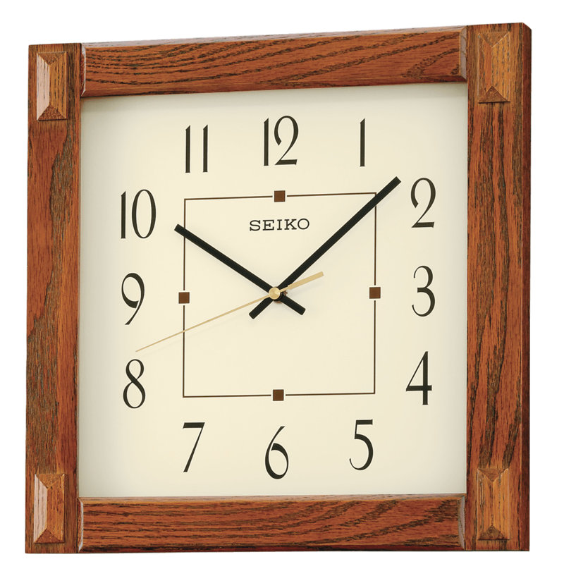 QXA469BLH Wall Clock, Brown