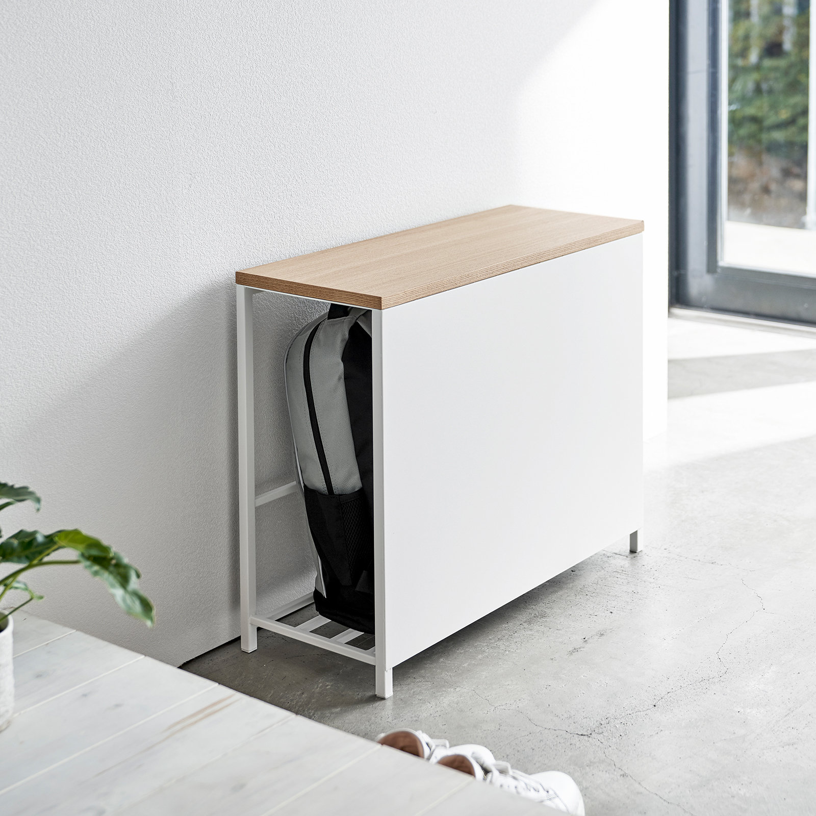 Yamazaki Home 24" Entryway Bench, White