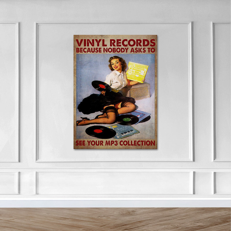 «Girl Sits Near Box of Vinyle», impression sur toile tendue, H 20 po x l 16 po x P 2 po