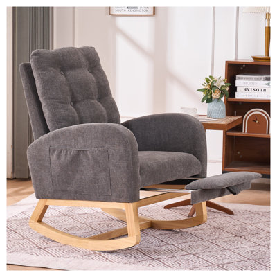 Chaise berçante d'appoint grise avec repose-pieds, chaise berçante rembourrée à haut dossier avec pieds en bois d'hévéa pour le salon, la chambre à coucher et la chambre de bébé