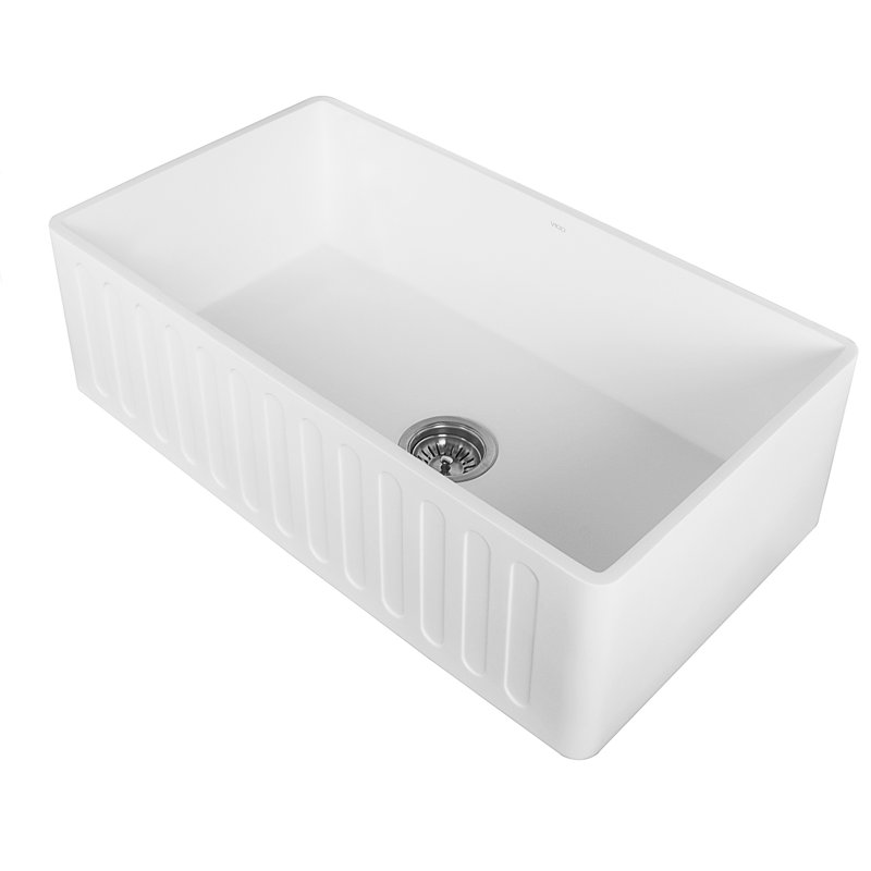 Évier de cuisine à tablier frontal avec crépine L 33 po x l 18 po Matte Stone