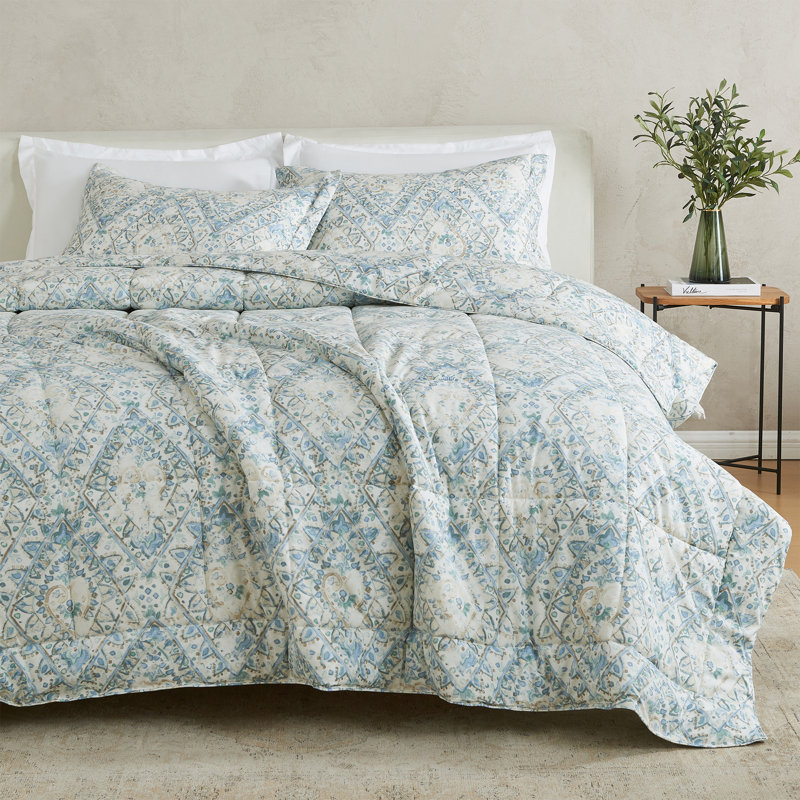 Full/Queen Green Microfiber Reversible Comforter Set