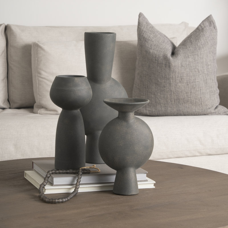Hampton Ceramic / Porcelain Table Vase