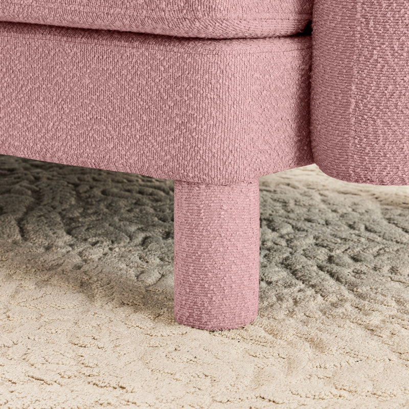 Rose moderne avec tissu d'ameublement bouclé, pieds courbés et cylindriques, structure, coussins d'assise à assise moelleuse pour un endroit agréable avec tissu, divers espaces pour les pieds, fabrication, ressorts en mousse