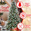 Arbre de Noël 8 pi, 2850 pointes, baies rouges, pin, Pe + recouvert de neige, conception à charnières, support en métal fiable
