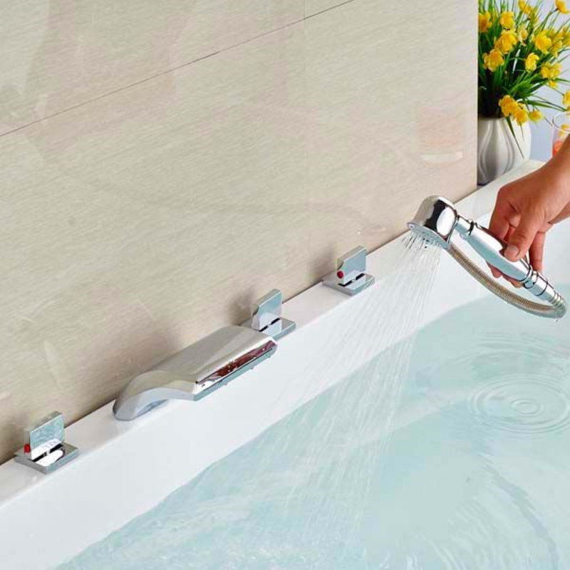 Système de douche contemporain avec tête de pluie et douchette combinée