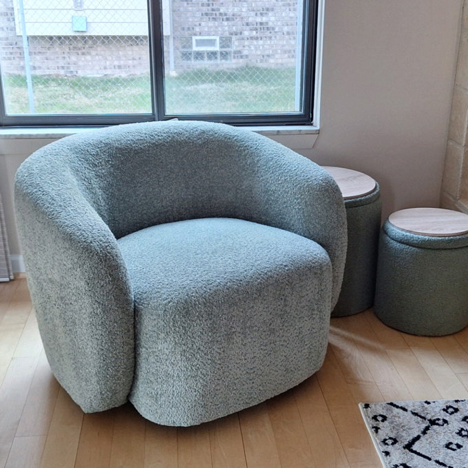 Latitude Run® Munehito Upholstered Swivel Barrel Chair Reviews