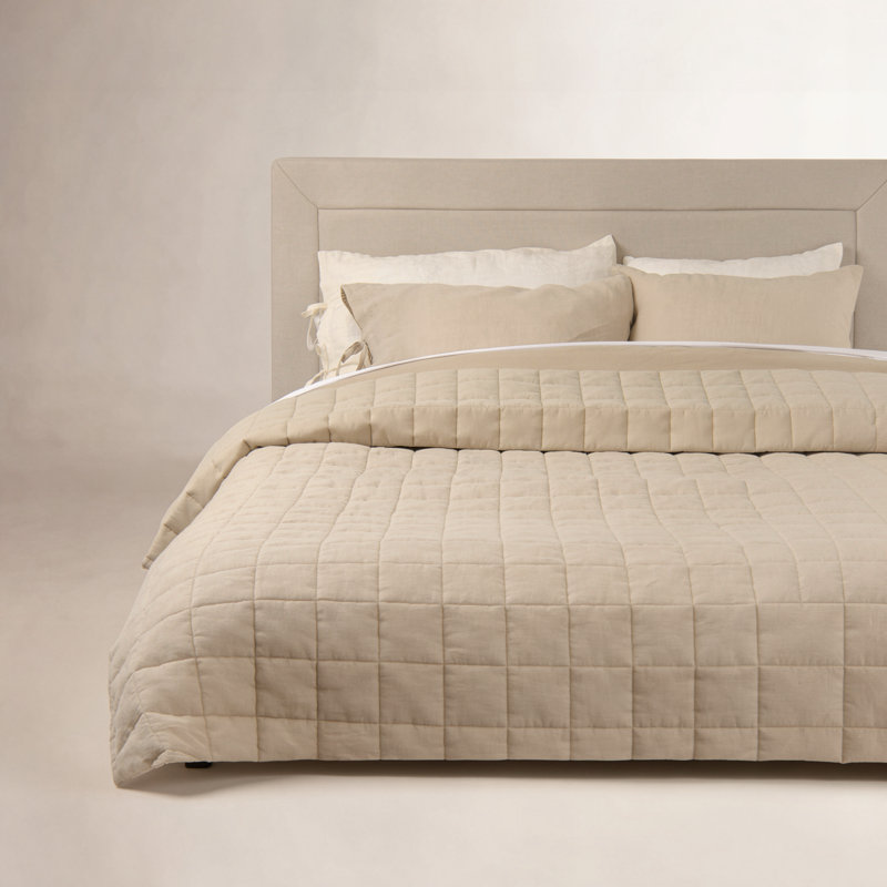 Hatley Quilt, Natural, Queen Quilt