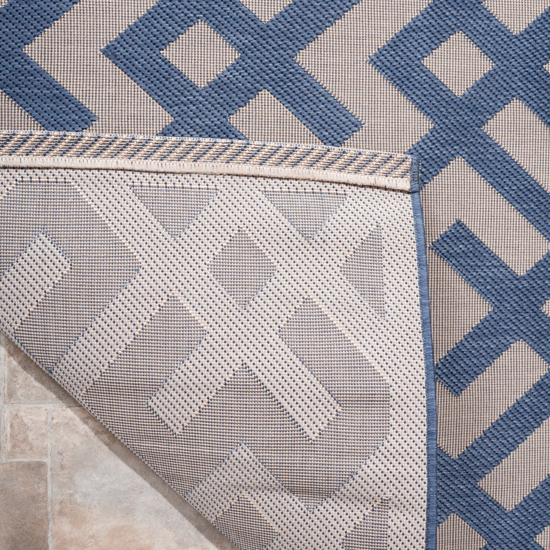 Arneshia Geometric Beige/Blue Area Indoor/Outdoor Area Rug, Rectangle 4' x 5'7"
