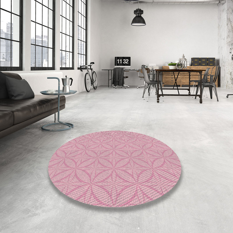 Geometric Indoor Rug, Round 4'