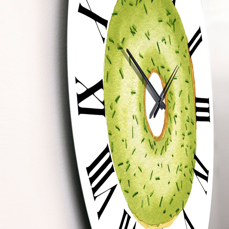 Beignet vert avec paillettes sur fond blanc - Horloge murale décontractée, Moyen