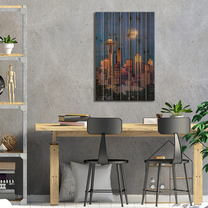 «Sayonara Seattle Skyline And Super Moon At Dusk, Seattle, Washington State on Wood» par Adam Jones, reproduction