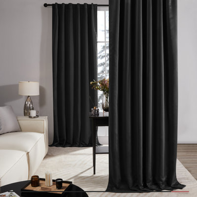 Paire de rideaux occultant en polyester Wingard