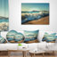 Oreiller vagues de plage pour le sable-123322734