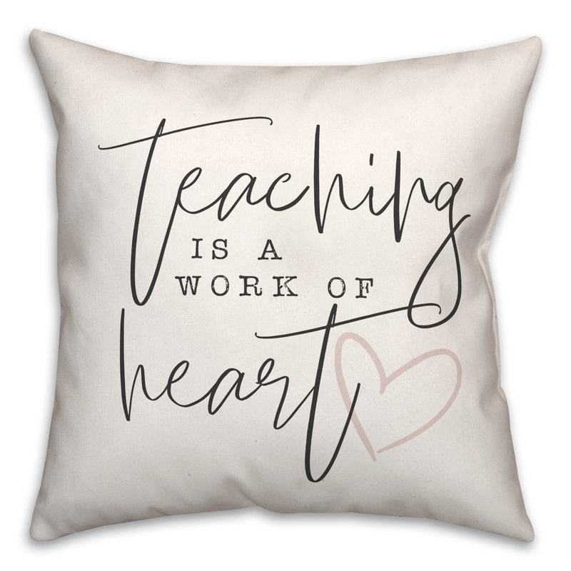 Coussin de travail "enseigner is a coeur"