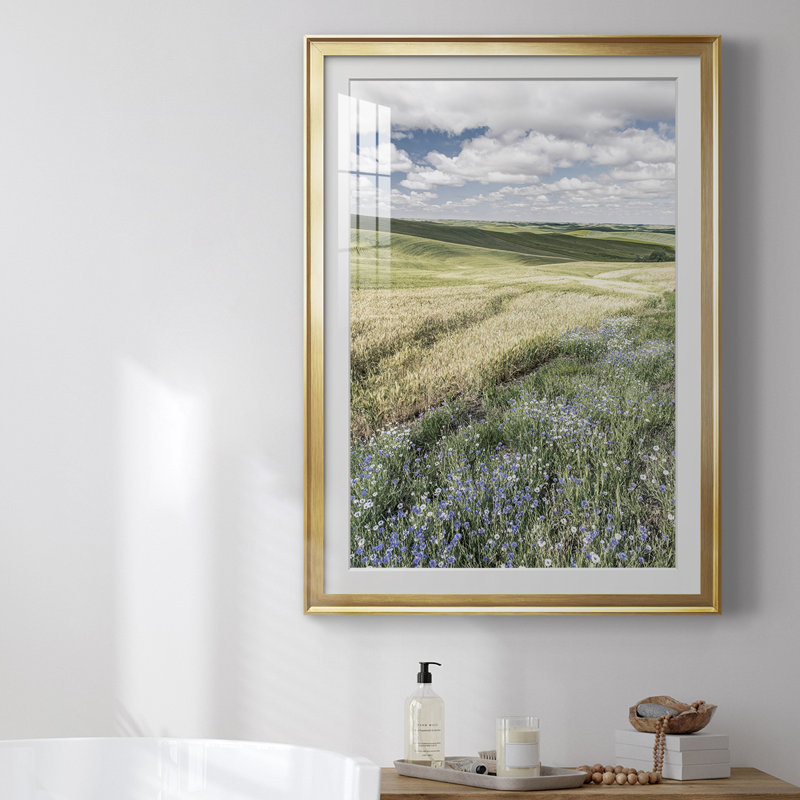 Wildflower Farm, reproduction encadrée de qualité supérieure, Cadre doré, H 36,5 po x l 26,5 po x P 1 po