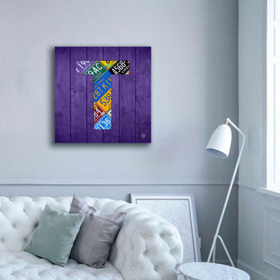 «Epic Graffiti» «T» par Design Turnpike, estampe numérique sur toile, 37 po x 37 po