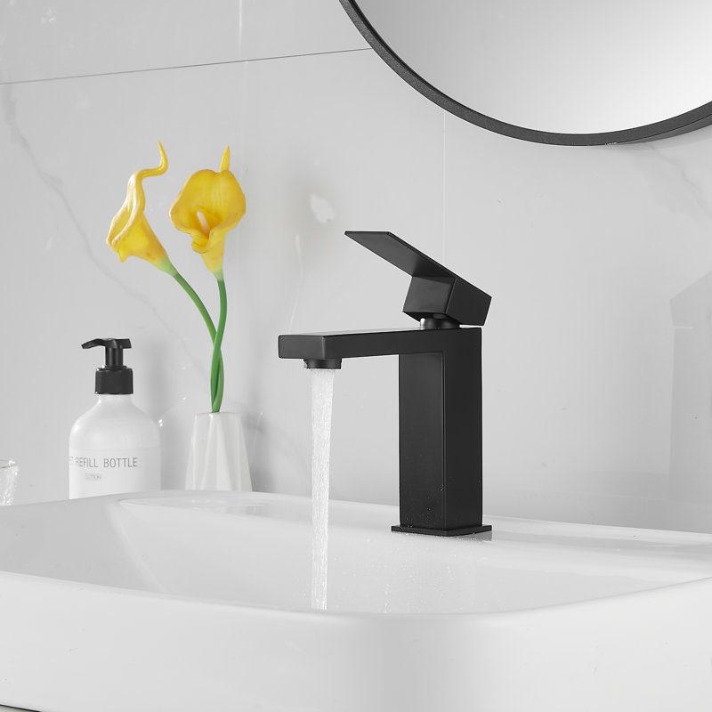 Single-Hole Bathroom Faucet