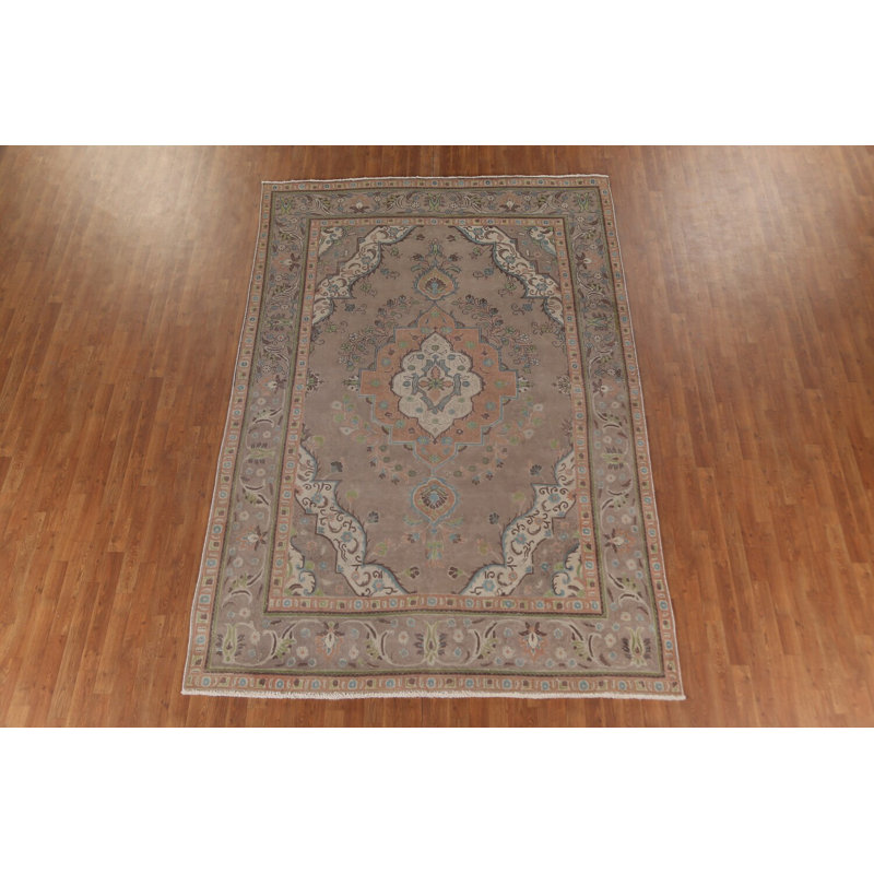 Tapis traditionnel surteint 7 x 11