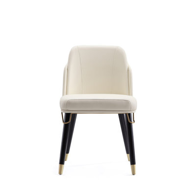 Chaise d'appoint rembourrée en cuir massif Estelle