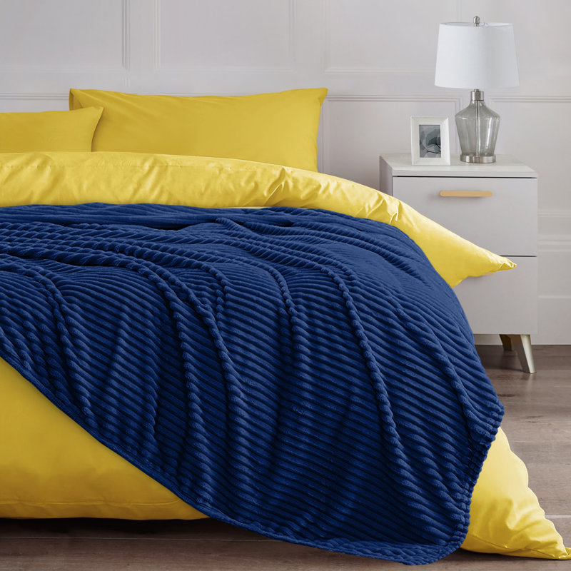Thermal Supersoft Snug Cord Throw Blanket, Navy