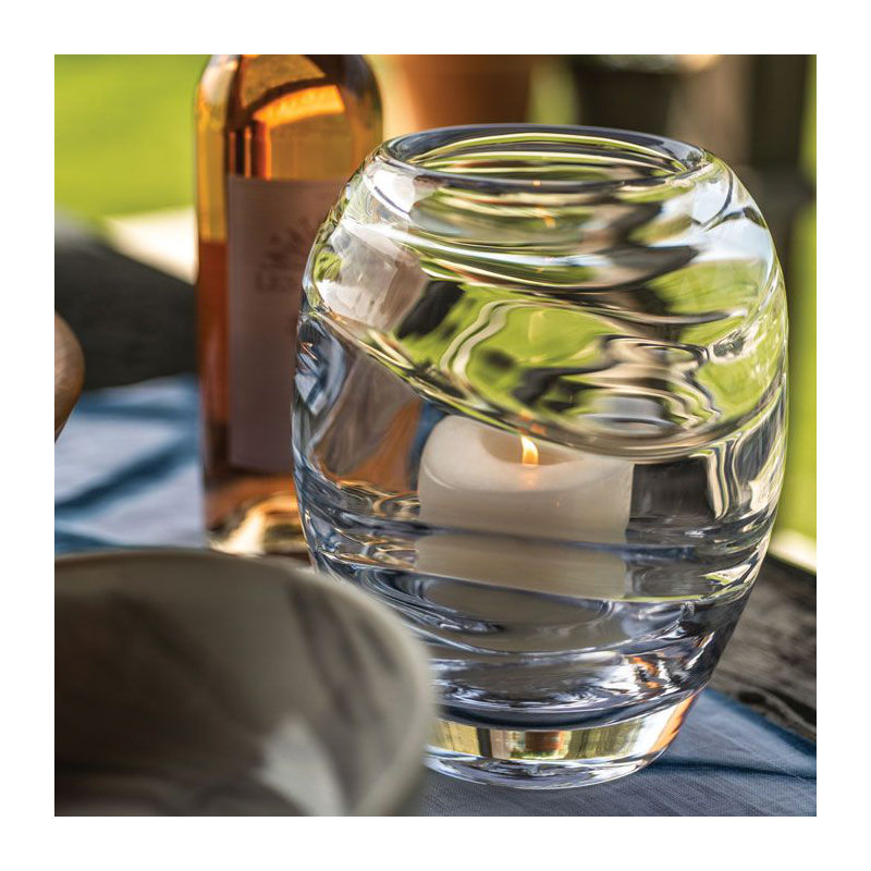 Waterbury Hurricane, Large