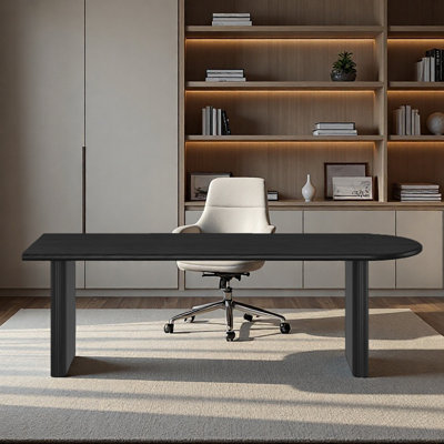 Bureau noir, bureau semi-circulaire et table d'étude