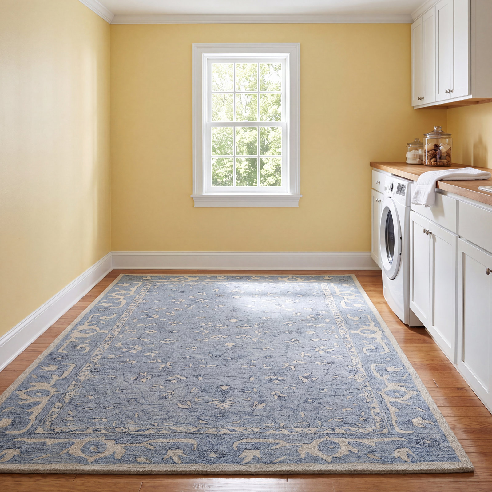 Blue Hand-Tufted Wool Floral Rug, 8" W x 10" L