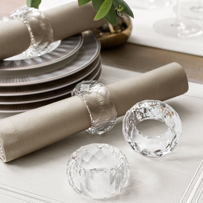 William Round Napkin Ring Set
