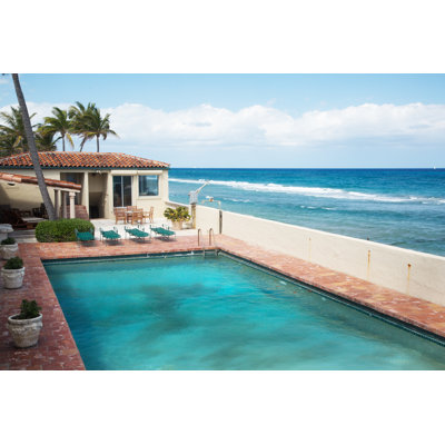 Piscine sur la plage de Manakin - Photographie sur toile tendue