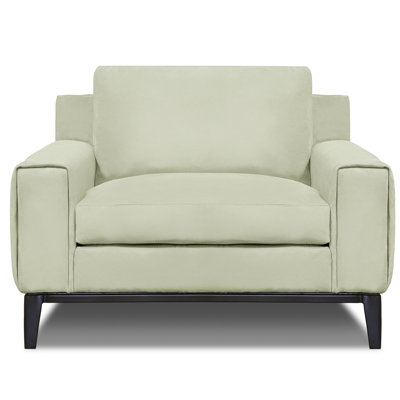 Como Chair And A Half