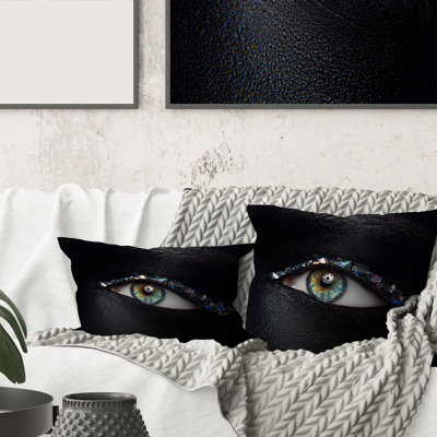 Housse et insert d'oreiller rectangulaire Woman Eyes with Glass Sparkles