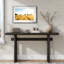 Console élégante avec silhouette géométrique-726593404