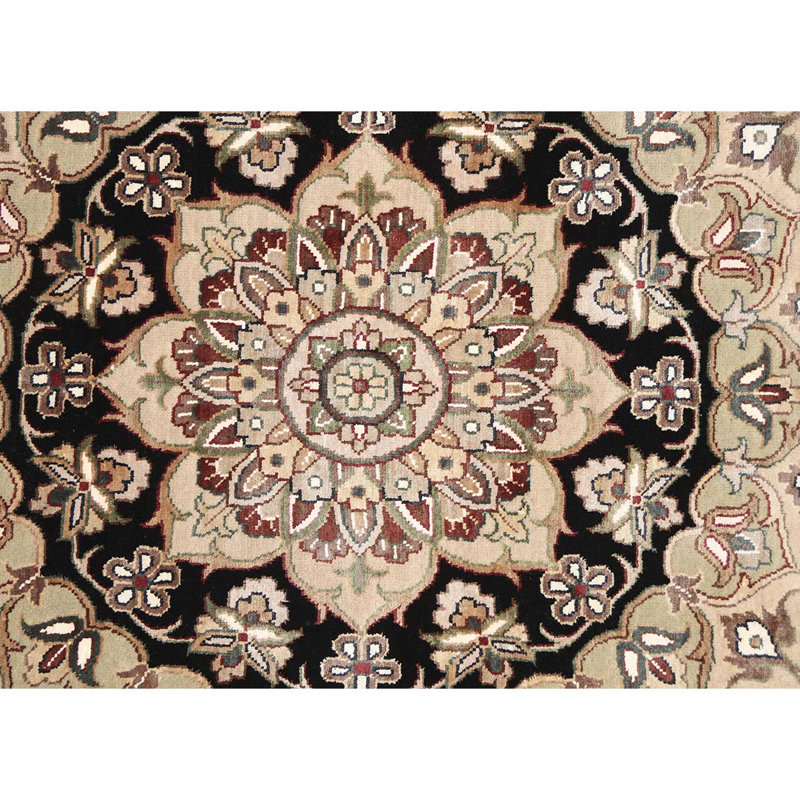 Walton Oriental Area Rug, Rectangle 8' x 10'