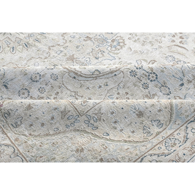 Hand Knotted Wool Oriental Area Rug in Ivory/Beige/Light Gray