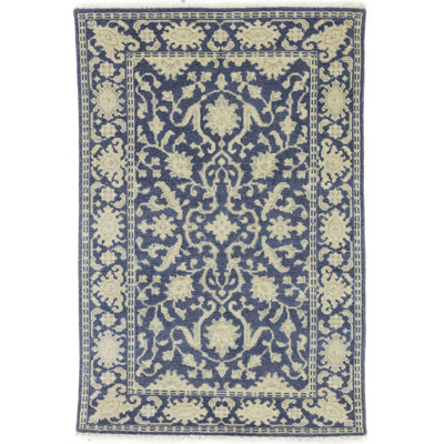Tapis oriental floral en laine Elanaz