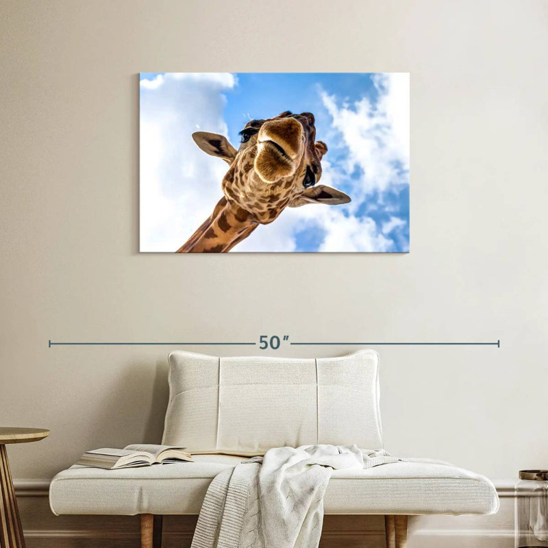 Brampt Curious Giraffe, 24" H x 36" W