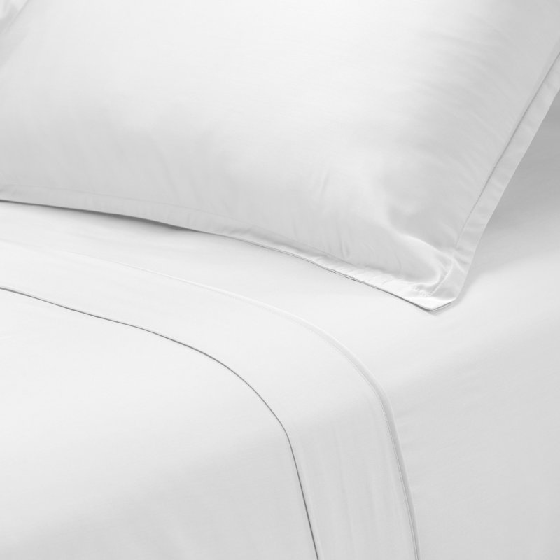 Ensemble de draps en satin de bambou, Ensemble de draps pour grand lit avec 2 taies d'or, Blanc