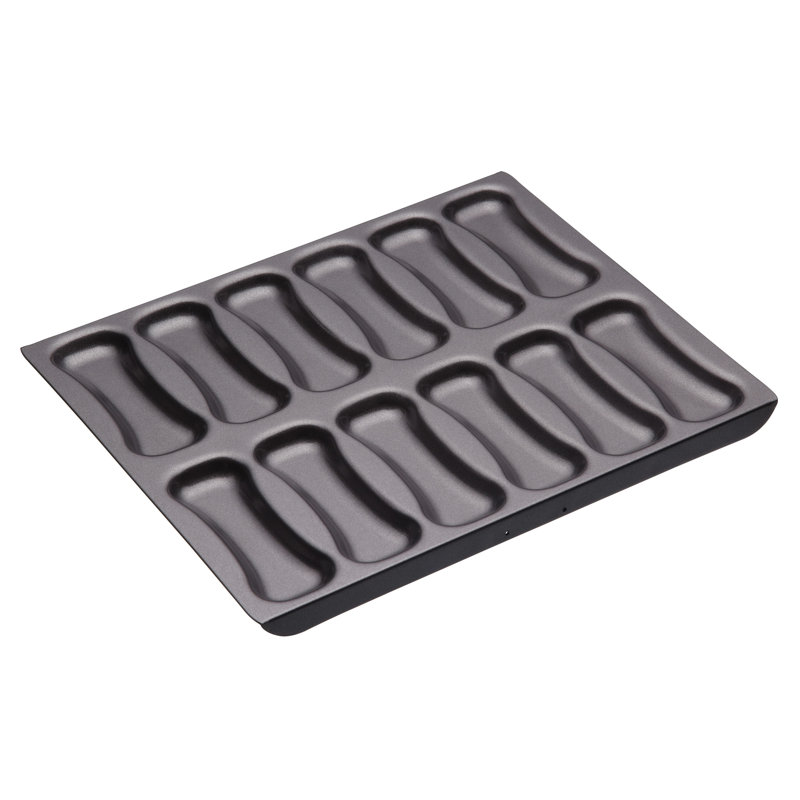 MasterClass Non-Stick Steel Muffin Pan with Lid