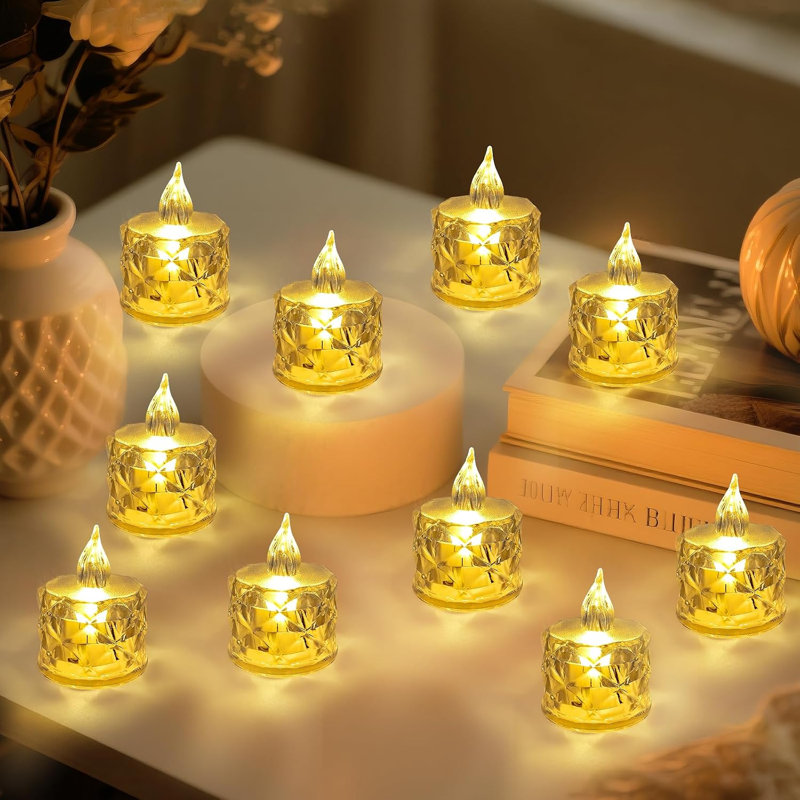 Lot de 24 bougies chauffe-plat à DEL sans flamme, fonctionnant sur piles (piles préinstallées), idéales pour décorer une table lors d'un mariage ou d'une fête.