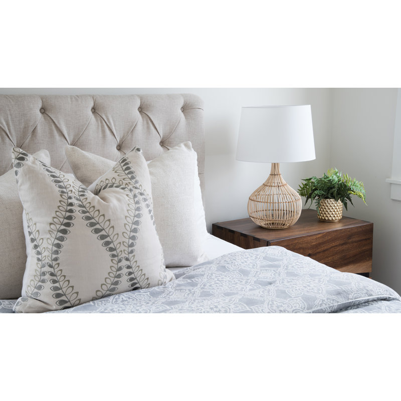 Aletse Solid Wood Table Lamp