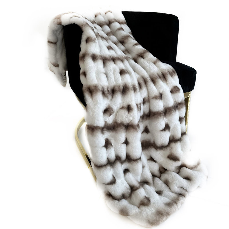 Couverture moelleuse en fausse fourrure Bunni, L 48 po x L 60 po, Ivoire