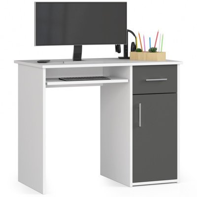 Sidsel Desk